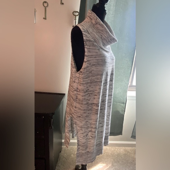 NWT, a.n.a. White & Black Spacedye lightweight tunic sweater vest, Sz. 0X - Picture 7 of 13